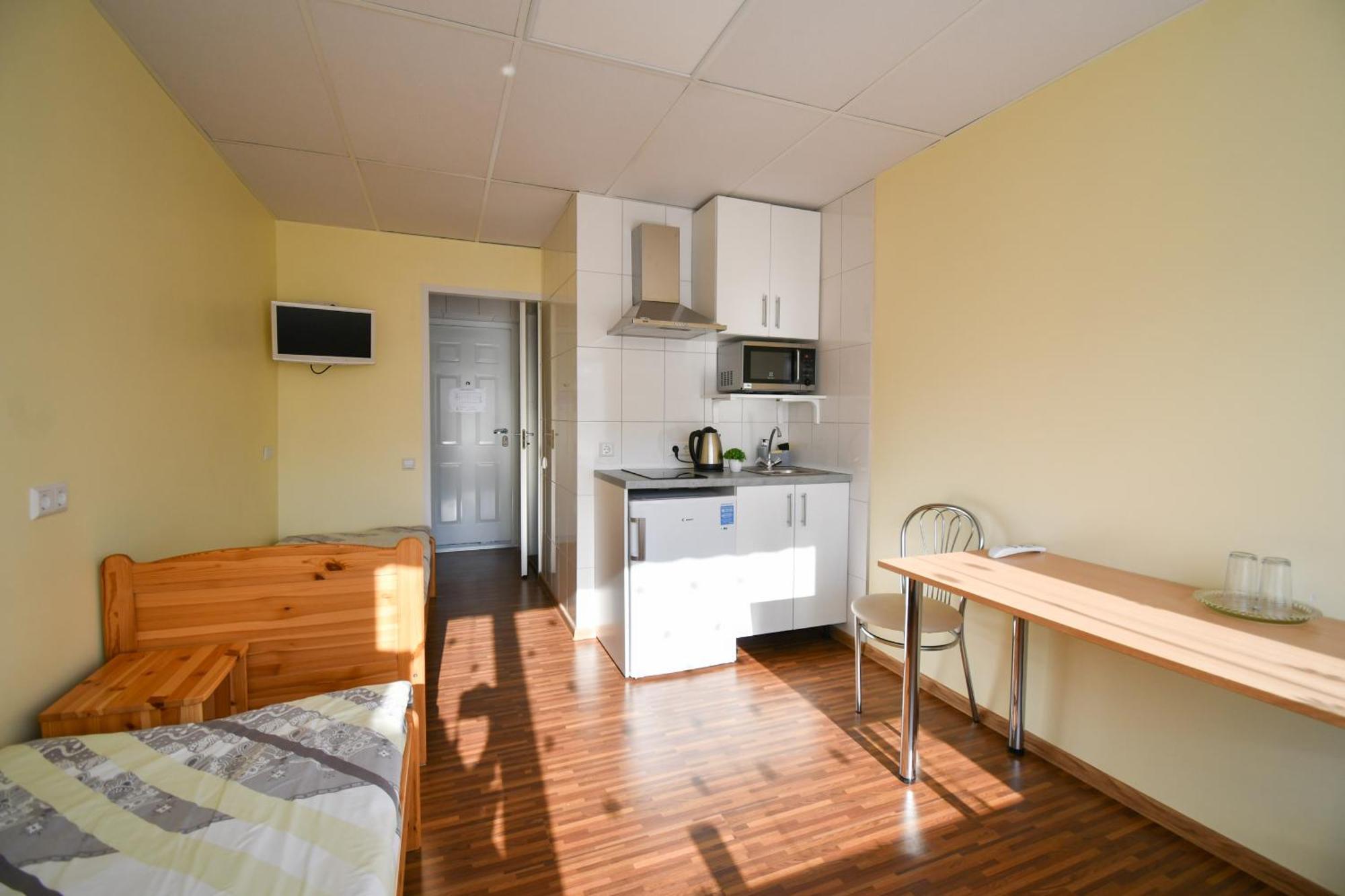 Hostel Nele โยห์ฟี ภายนอก รูปภาพ